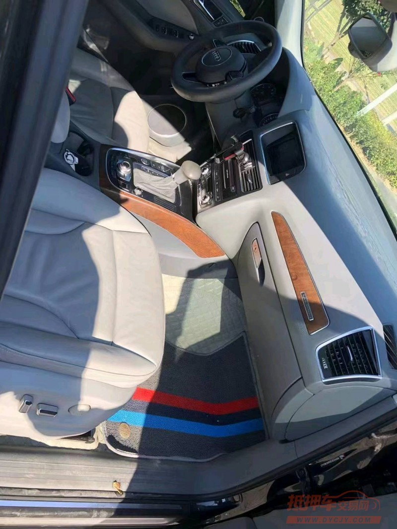 宜昌14年奥迪Q57