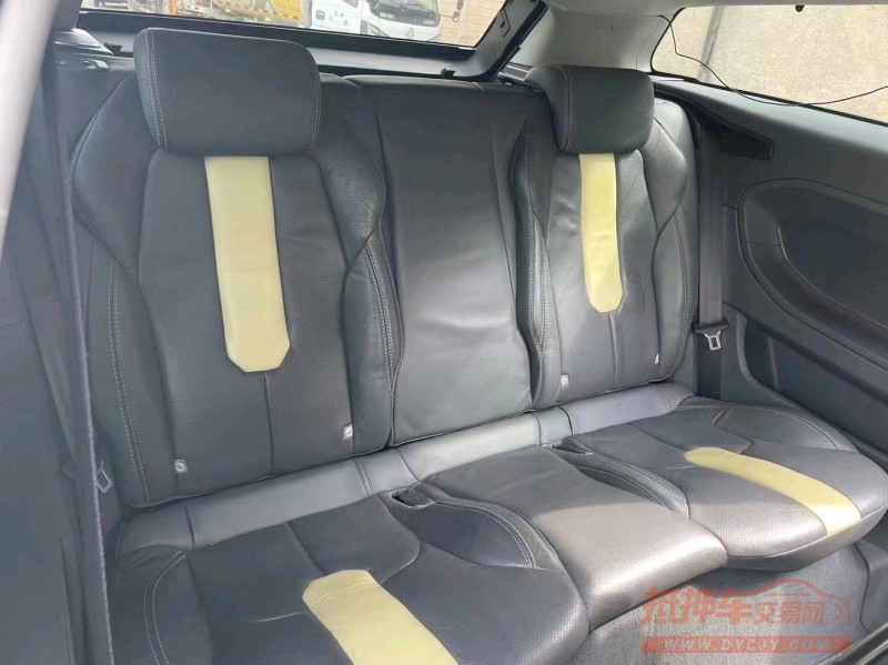 东营13年路虎极光3