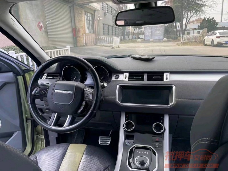 东营13年路虎极光2