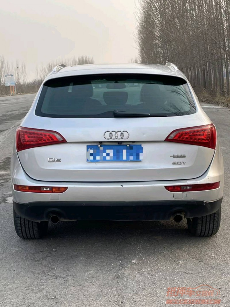 济宁11年奥迪Q57