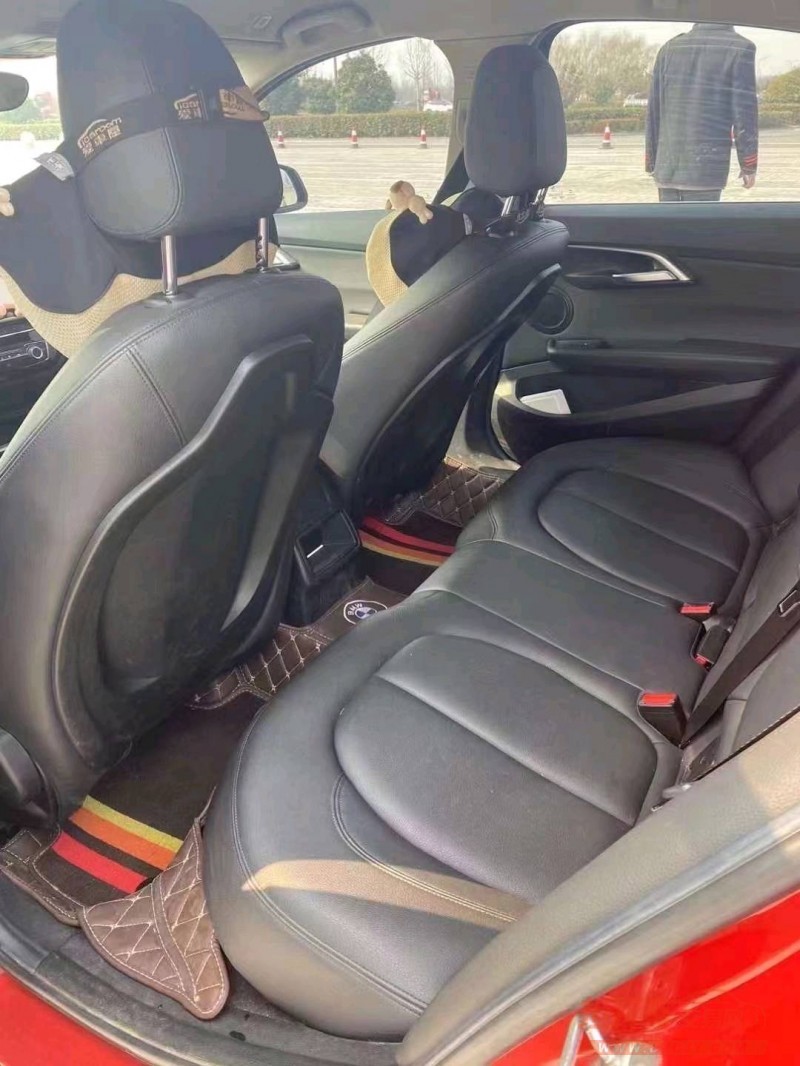 北京20年宝马1系6