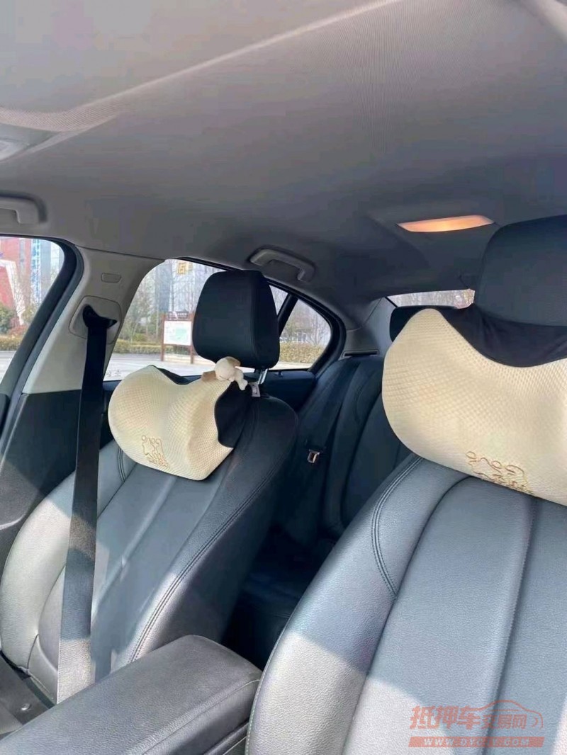 北京20年宝马1系7