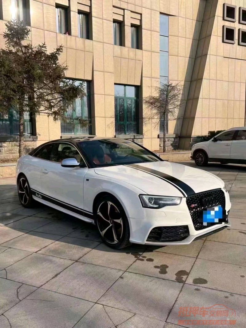 北京12年奥迪S52