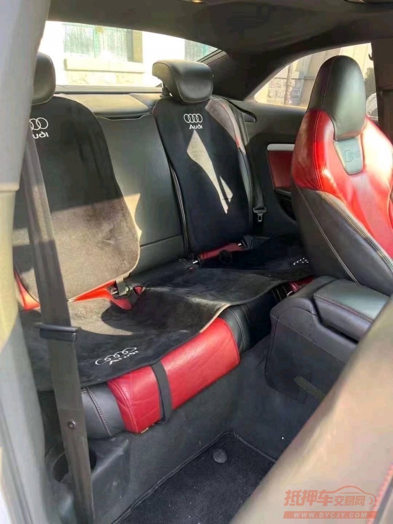 北京12年奥迪S56