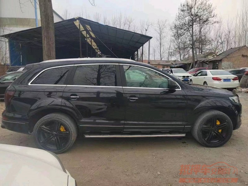 北京13年奥迪Q73