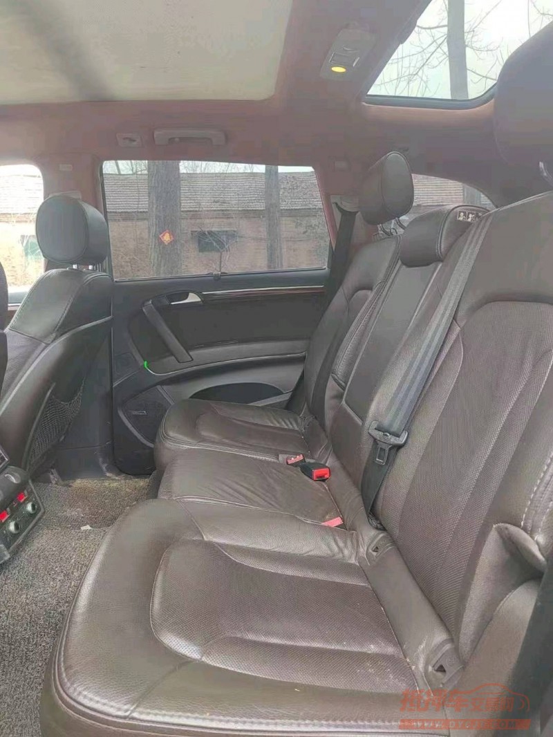 北京13年奥迪Q76