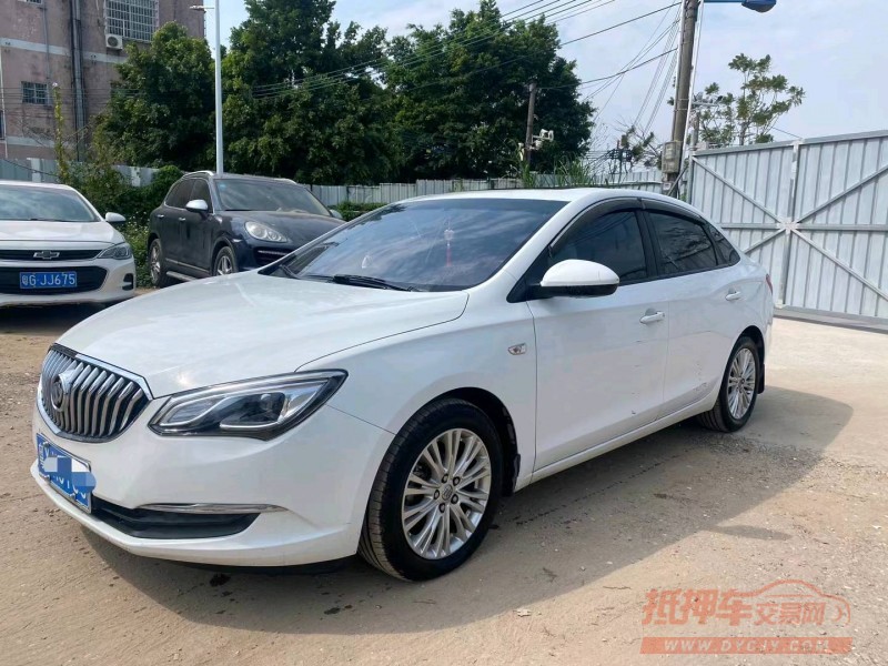 广州17年别克英朗2