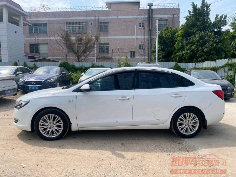 广州17年别克英朗3