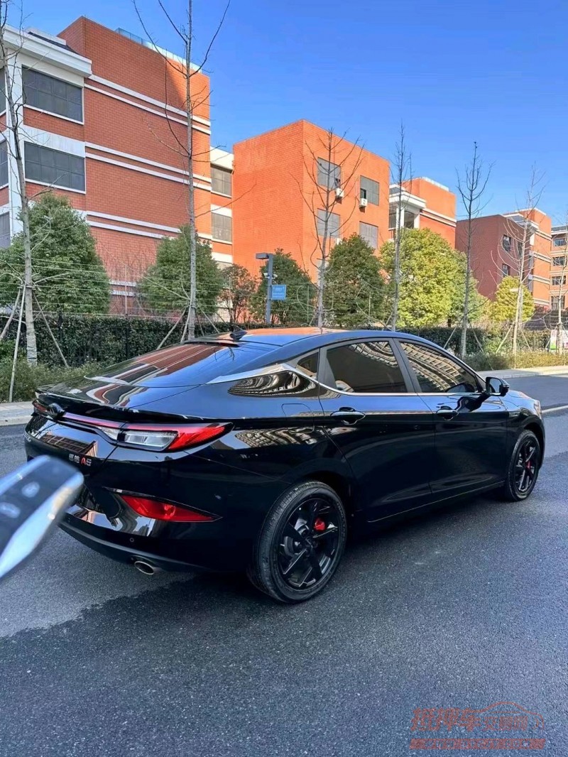 淮南22年江淮思皓7