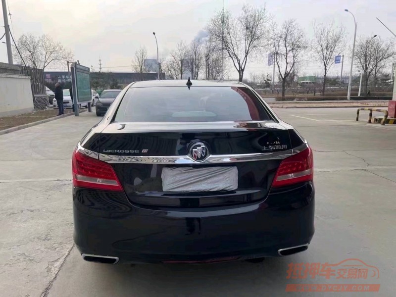 常州16年别克君越8