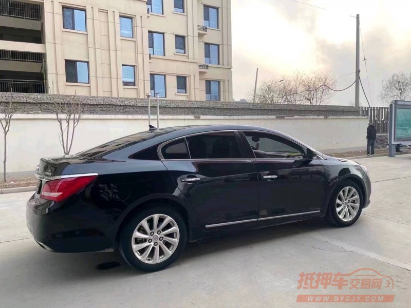 常州16年别克君越2