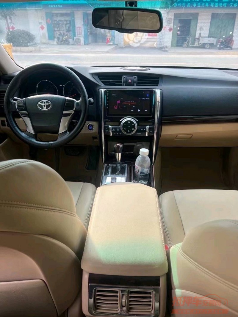 淮南13年丰田锐志3