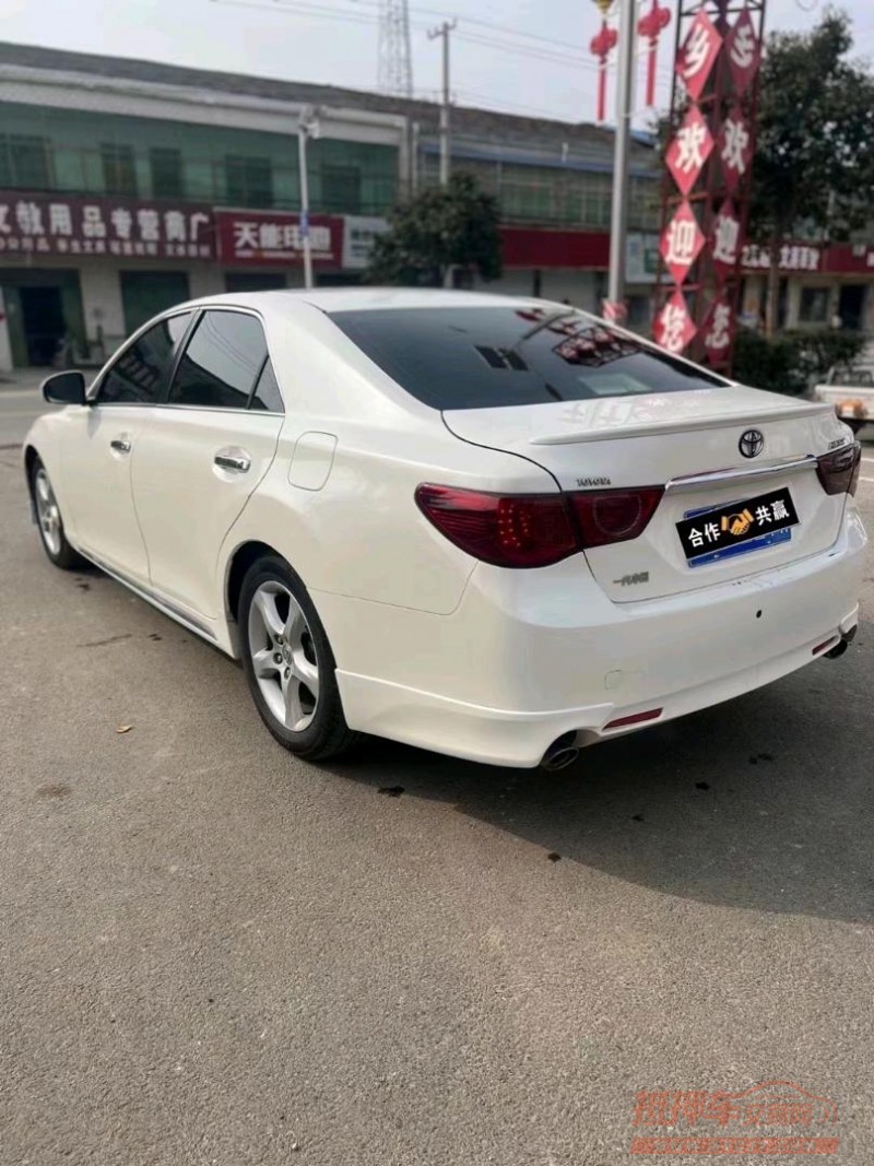 淮南13年丰田锐志6