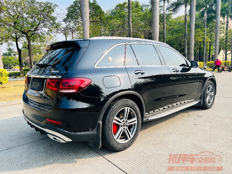 东莞19年奔驰GLC5