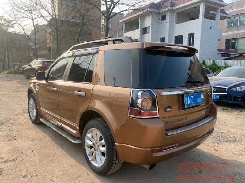 广州14年路虎发现神行7