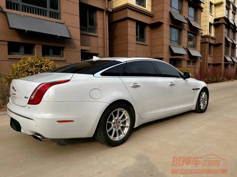 烟台16年捷豹XJL2