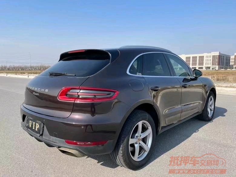 盐城15年保时捷Macan9