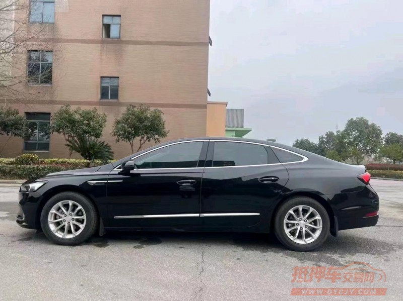 北京22年别克君越8