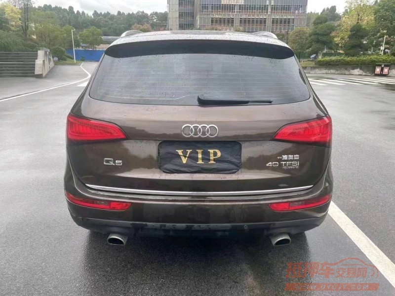 宜昌17年奥迪Q55
