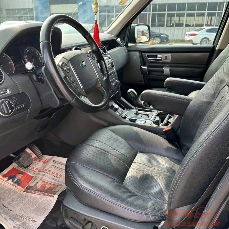 北京12年路虎发现6