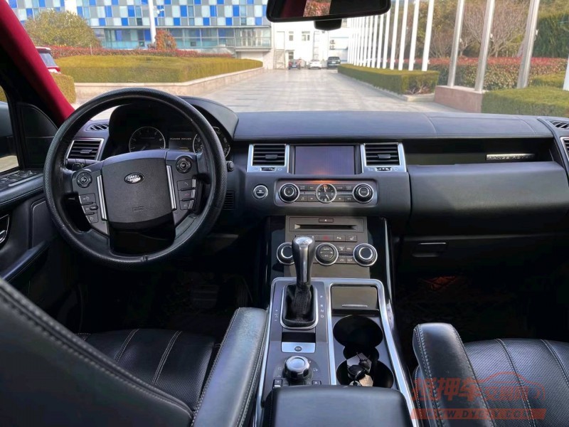 烟台11年路虎揽胜运动6