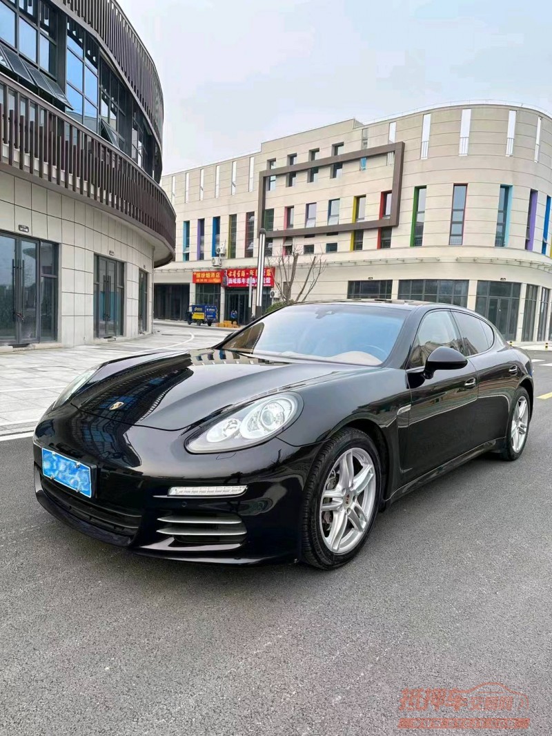 淮南14年保时捷帕拉梅拉7