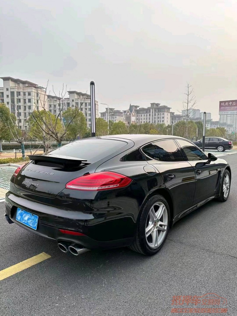 淮南14年保时捷帕拉梅拉6