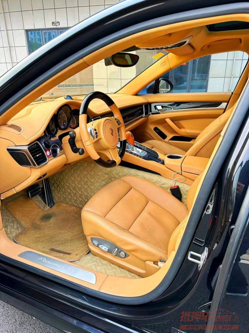 淮南14年保时捷帕拉梅拉2