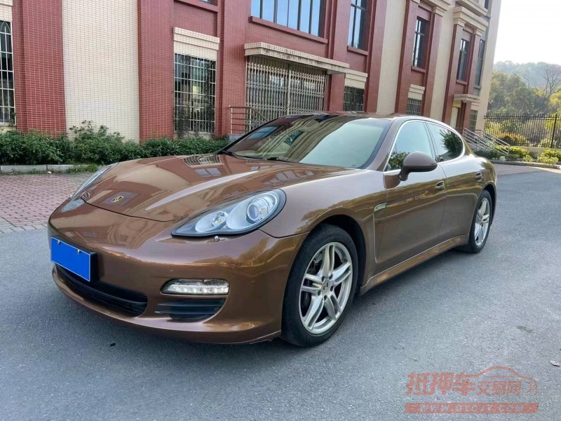 淮南11年保时捷帕拉梅拉9