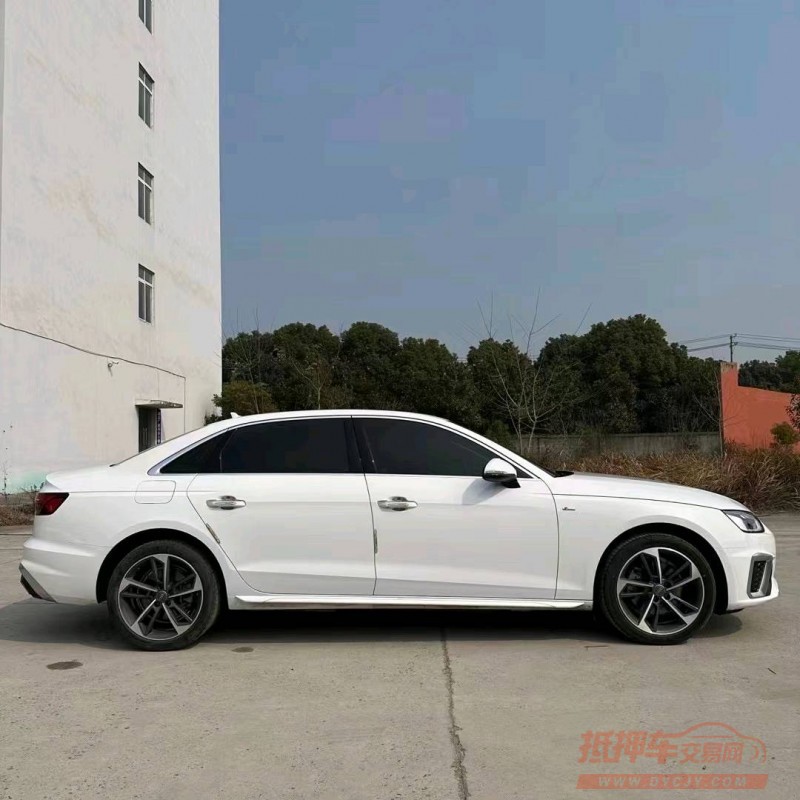 北京21年奥迪A4L4