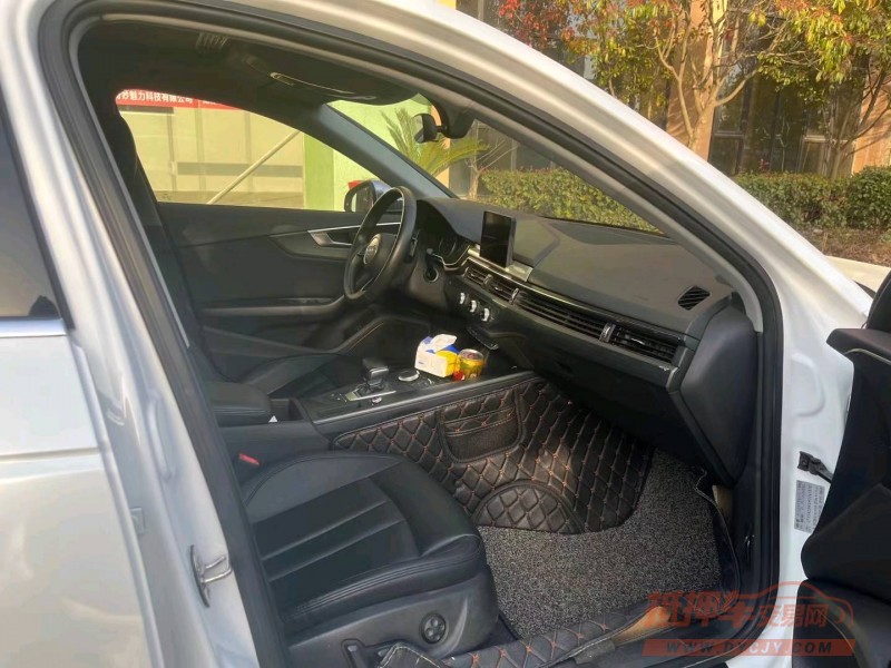北京17年奥迪A4L8