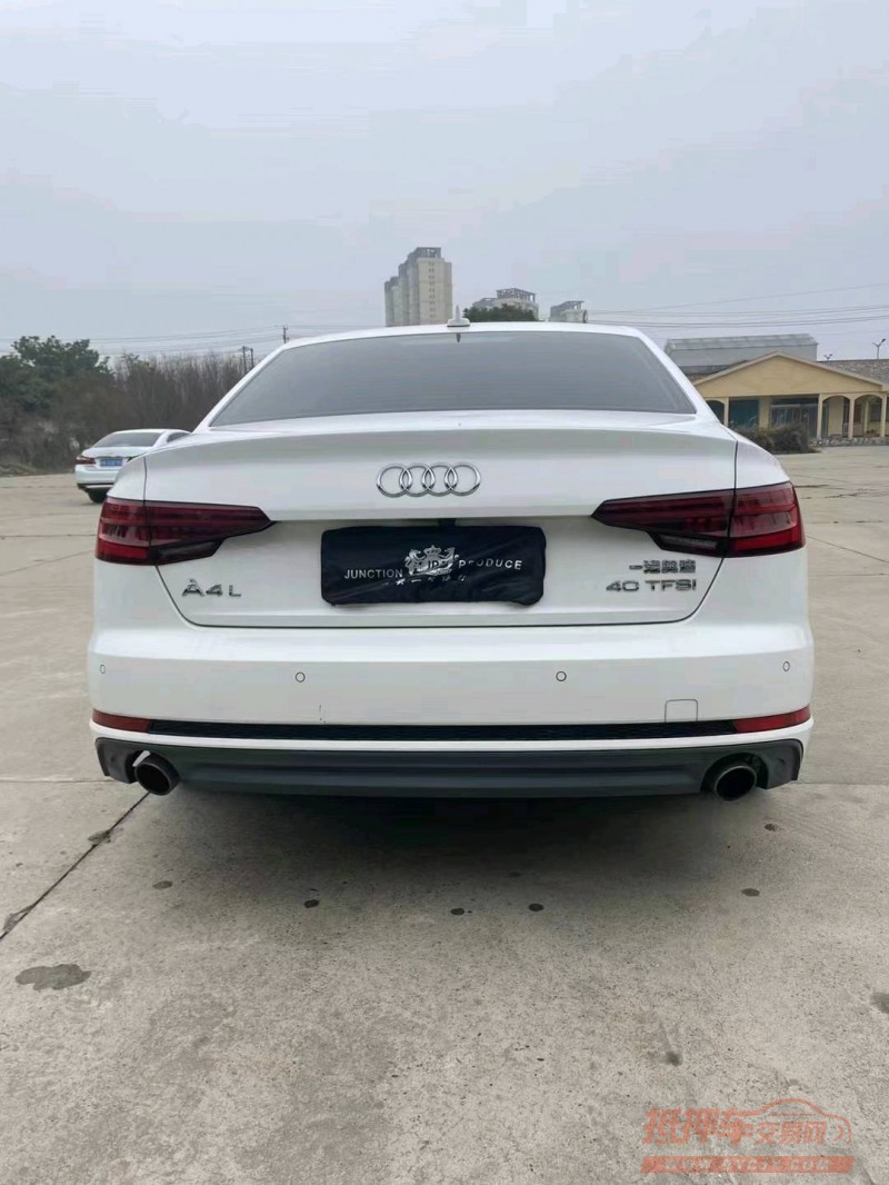 北京17年奥迪A4L9