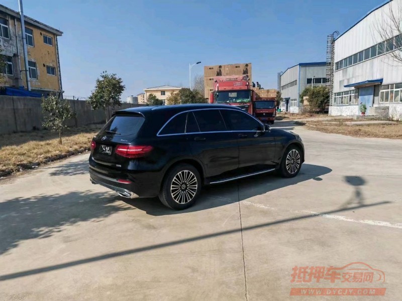 东营19年奔驰GLC4