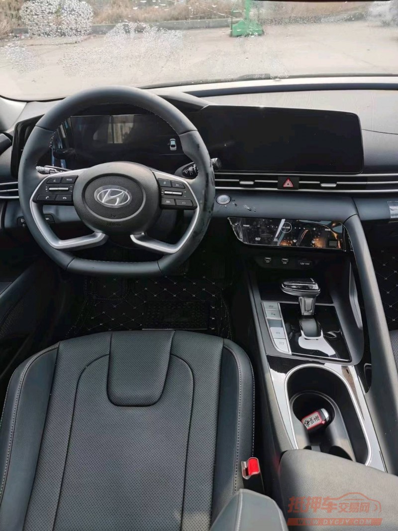 北京22年现代伊兰特7