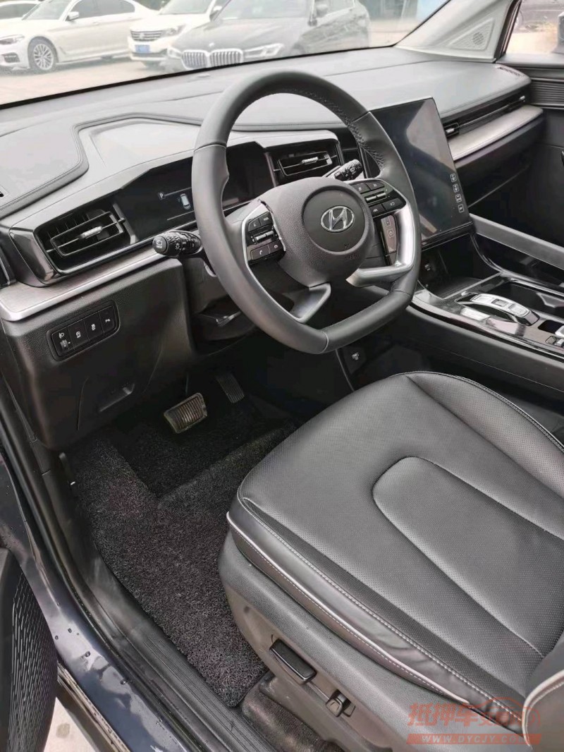 北京22年现代库斯图7