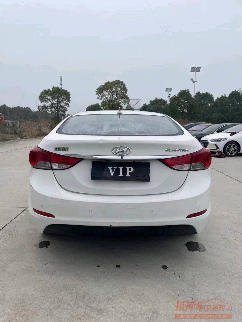 北京16年现代朗动9