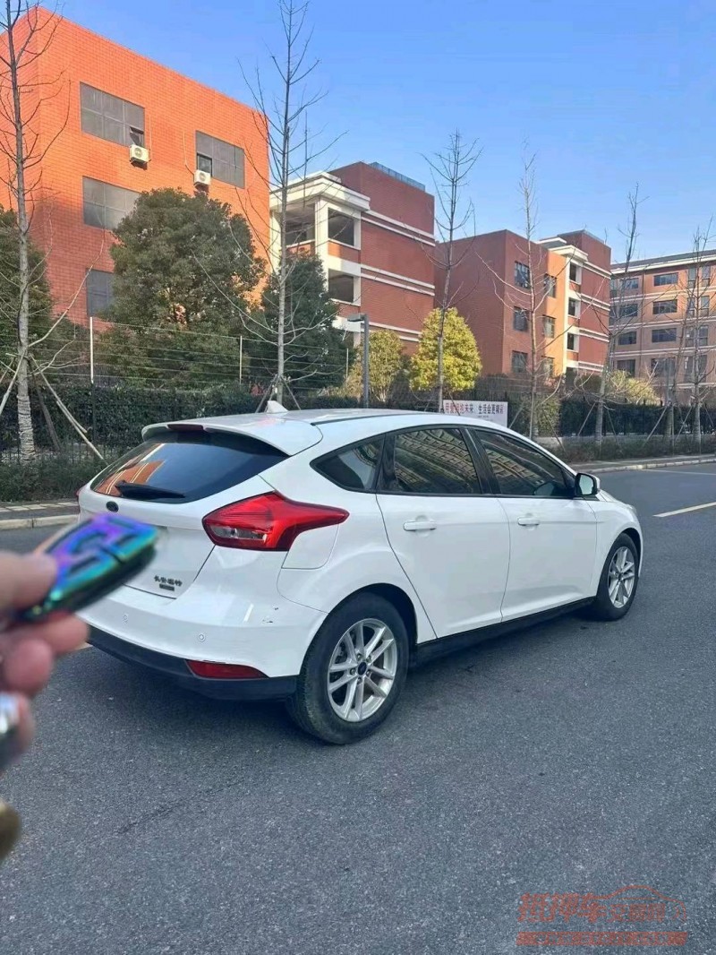 淮南18年福特福克斯5