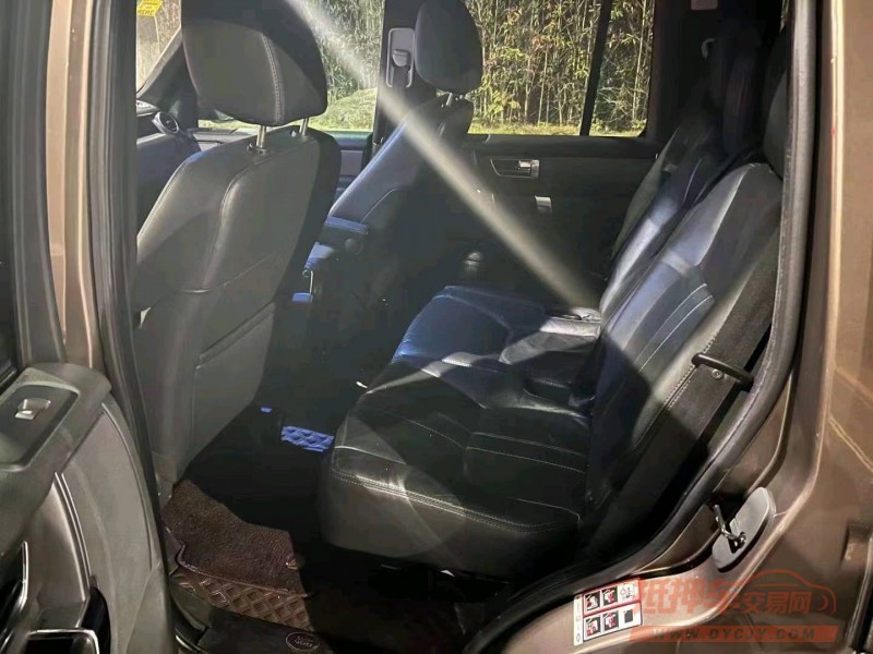 衡阳12年路虎发现6