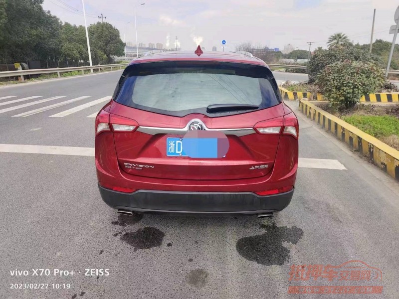 嘉兴18年别克昂科威4