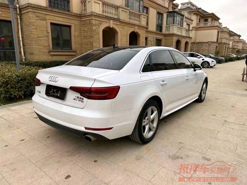 嘉兴17年奥迪A4L5