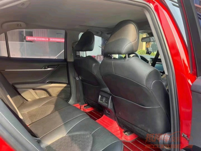 北京18年丰田凯美瑞2