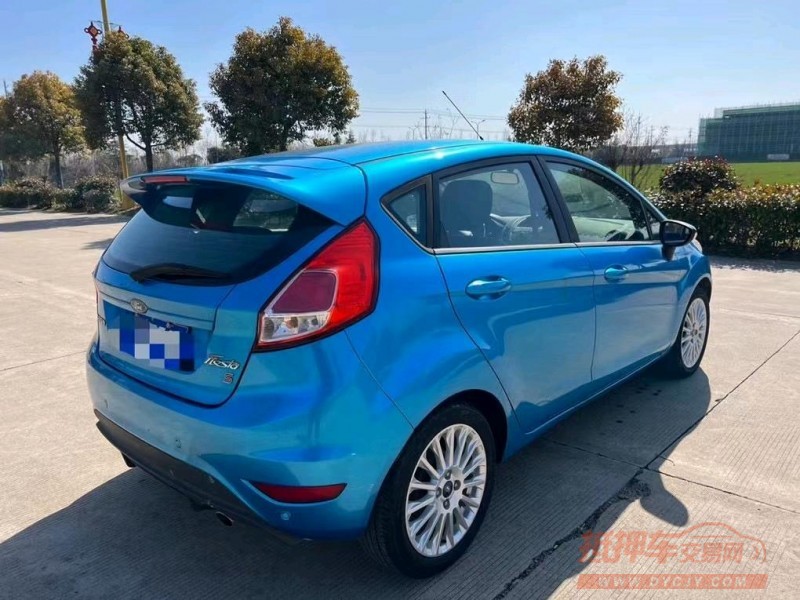 盐城13年福特嘉年华4