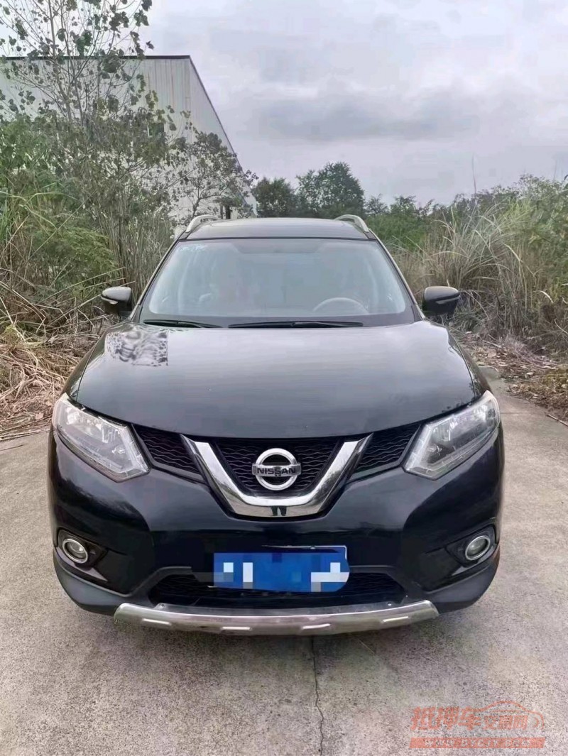 北京16年日产奇骏1