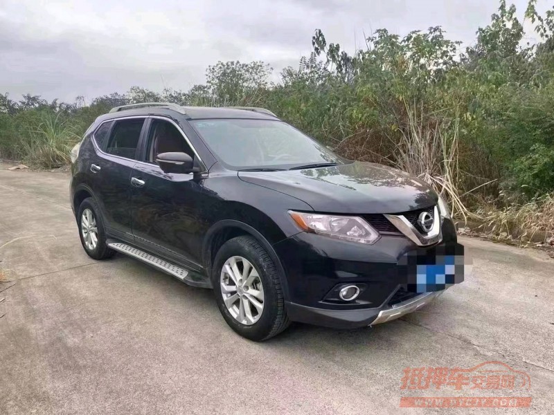 北京16年日产奇骏3