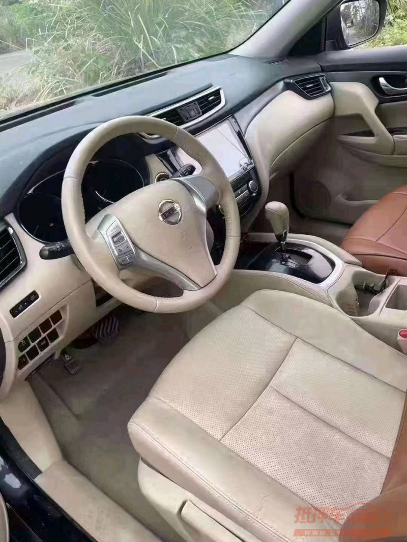 北京16年日产奇骏6