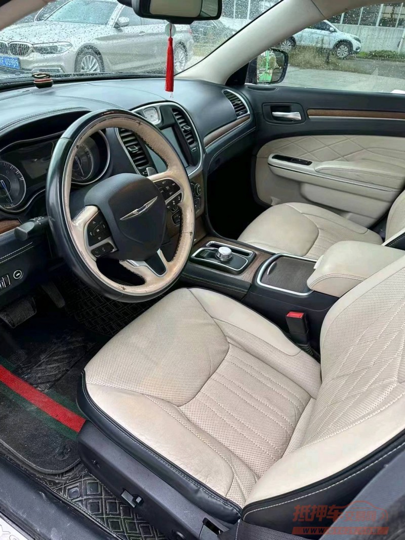 北京16年克莱斯勒300C5