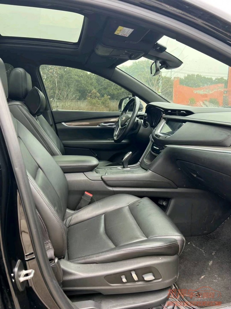 北京18年凯迪拉克XT56