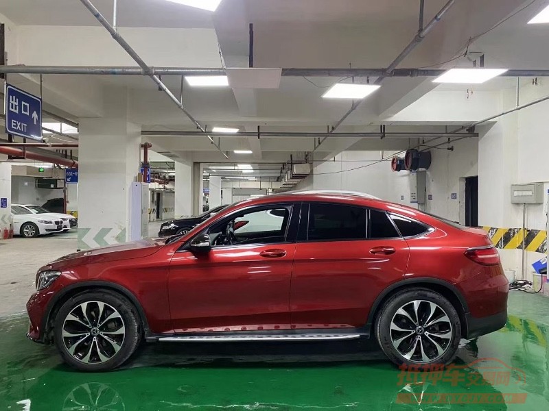 成都17年奔驰GLC5