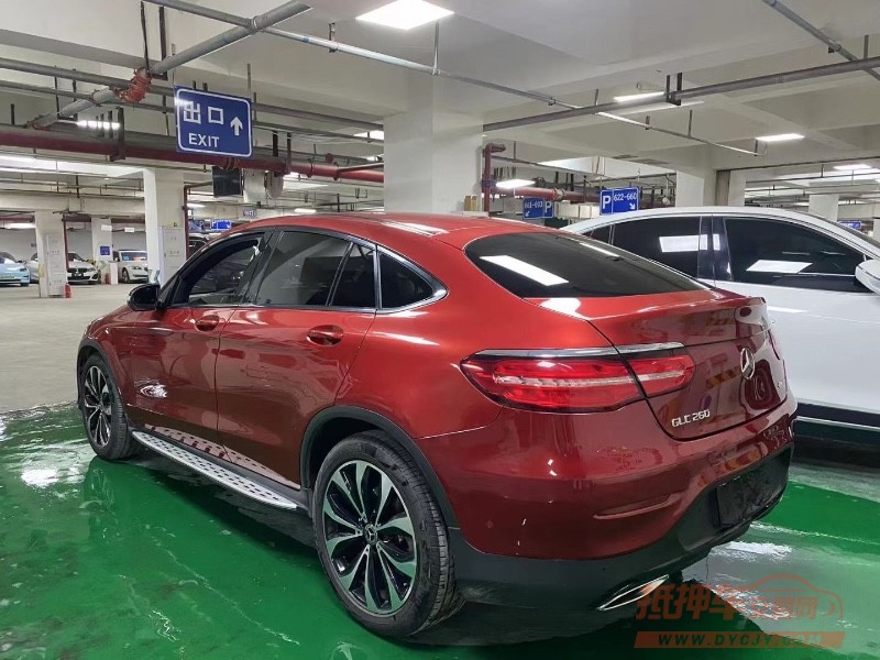 成都17年奔驰GLC1