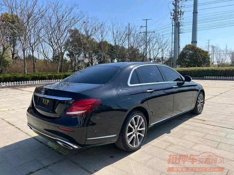 盐城18年奔驰E8